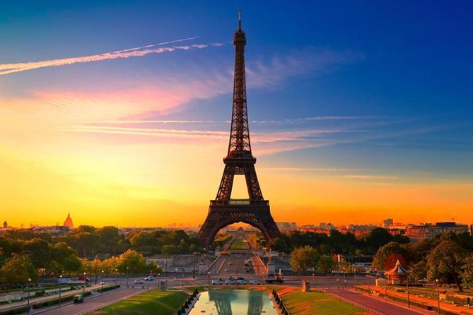 Private Departure Transfer From Central Paris to Paris Charles De Gaulle Airport - Key Points