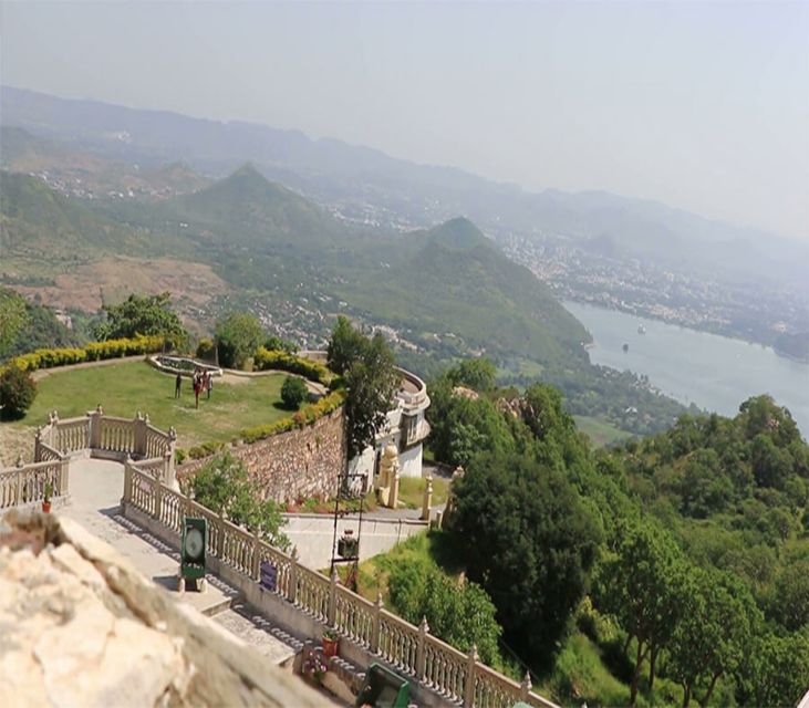 Private Evening Sunset Tour of Monsoon Palace/Sajjan Garh - Key Points