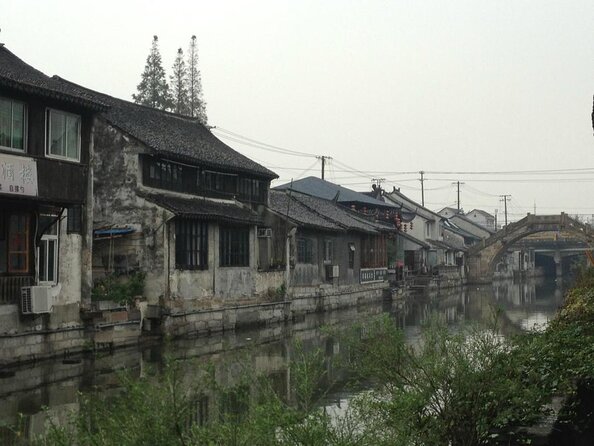 Private Fengjing Ancient Town Sunset Tour From Shanghai With Spa Option - Key Points