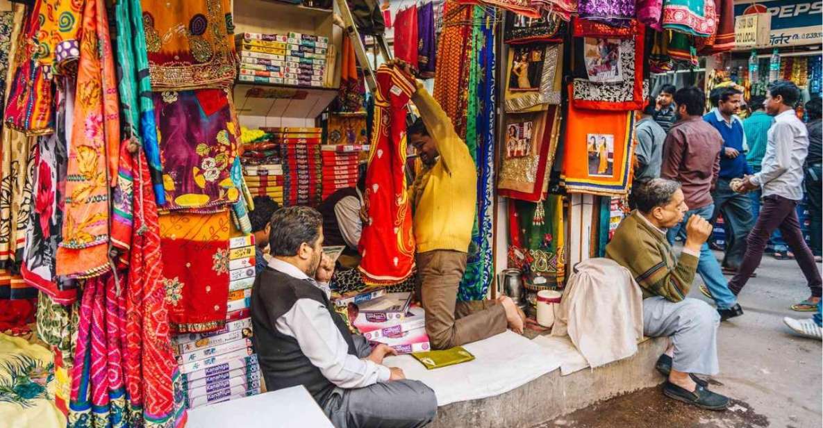 Private Guided Shopping Tour Of Old Delhi & New Delhi - Key Points