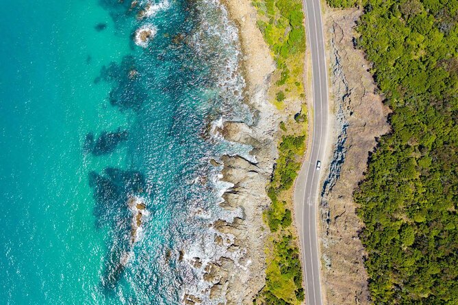 Private Helicopter Tour to 12 Apostles & Great Ocean Road - Key Points