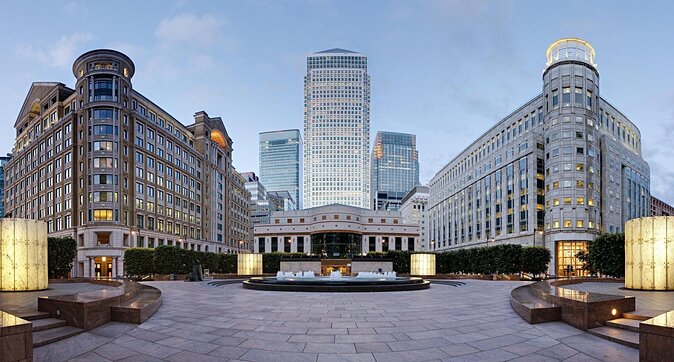 PRIVATE HIRE SPEEDBOAT CANARY WHARF EXPERIENCE - 45 Minutes From Embankment - Key Points