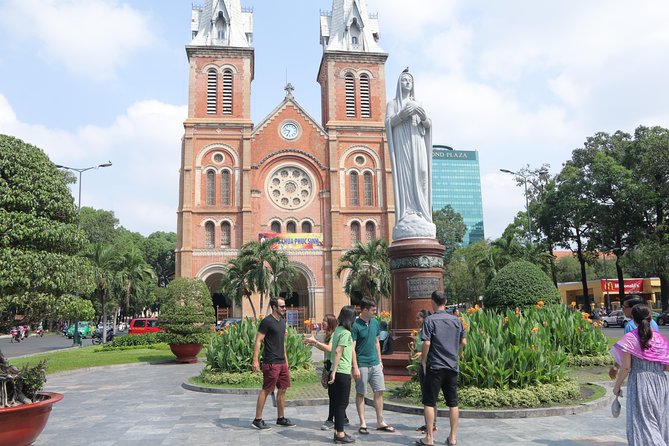 Private Ho Chi Minh Sightseeing and Food Tour by Scooter - Key Points
