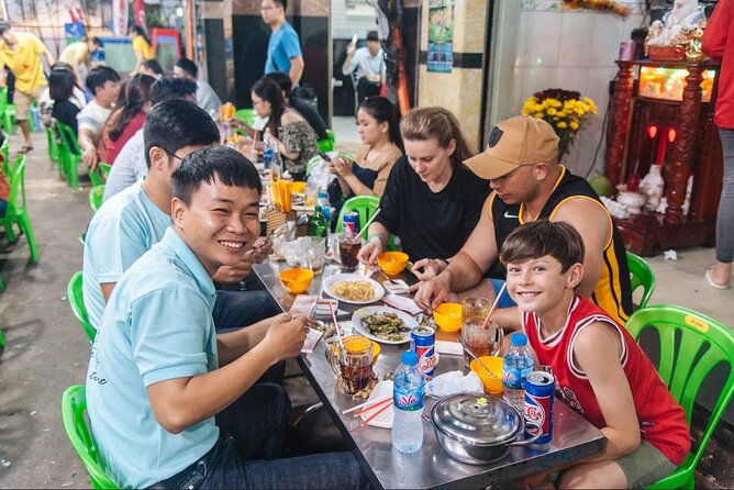 Private Hoi An Street Food Tour By Motorbike/Walking With Student - Key Points