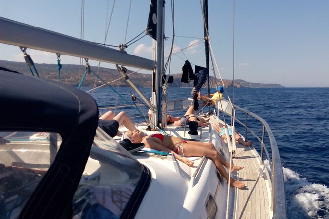Private Luxury Sailing Cruise in Athens Riviera With Lunch - Key Points