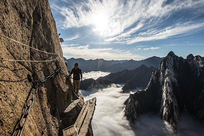 Private Mount Huashan Hiking Tour With Cable Car Ride From Xian - Key Points