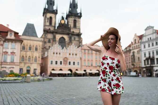 Private Professional Photoshoot at Icons of Prague - Key Points