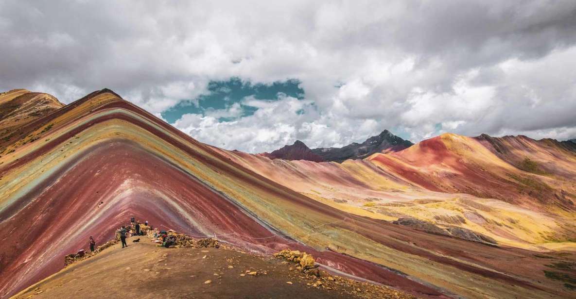 Private : Rainbow Mountain With Lunch - Key Points