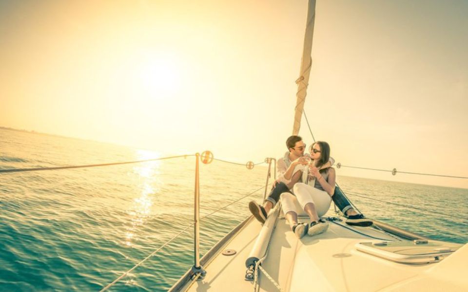 Private Romantic Sailing Sunset Experience - Key Points