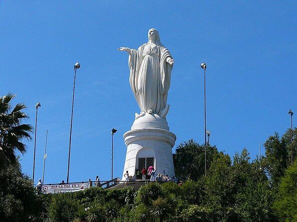 Private San Cristobal Hill & Metropolitan Park Santiago Bike Tour - Key Points