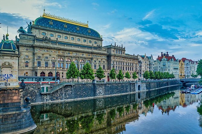 Private Scenic Transfer From Berlin to Prague With 4h of Sightseeing - Key Points