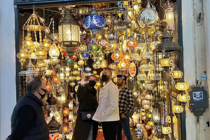 Private Shopping in Grandbazaar of Istanbul With Local Friend