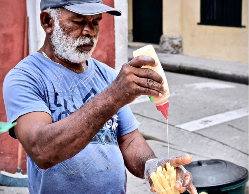 Private Street Food Tour in Walled City and Getsemani - Key Points