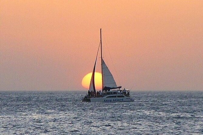Private Sunset Catamaran in Playa Flamingo - Key Points