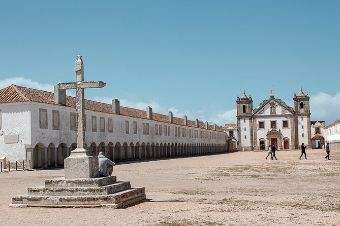 Private Tour: Arrábida Natural Park and Sesimbra Day Trip From Lisbon - Key Points