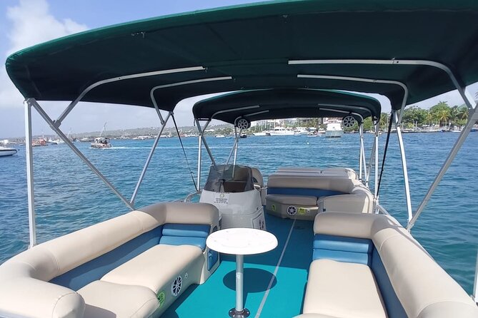 Private Tour in Pontoon San Andrés Islands - Key Points