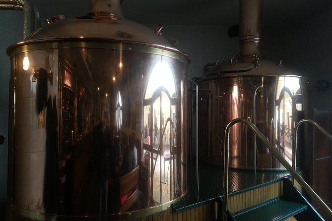 Private Tour Just for YOUR Group: 4 Microbreweries and 1 Dinner - Key Points