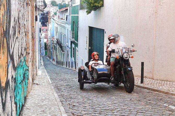 Private Tour Lisbon, Street Art and Sidecar (45min/1 Hour) - Tour Details