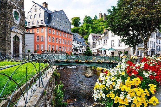 Private Tour : the Heart of the Eifel Historical Cities Monschau and Aachen - Key Points