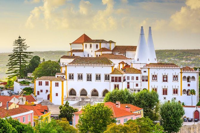 Private Tour: the Mystical, Magical, Medieval Town of Sintra With Tickets and Lunch - Tour Highlights