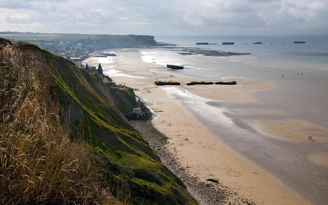 Private Tour to Normandy D Day Beaches and American Cemetery - Key Points