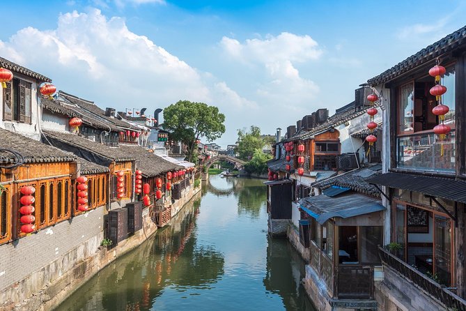 Private Tour to Xitang and Liantang Water Town From Shanghai With Dinner and Boat Ride - Key Points