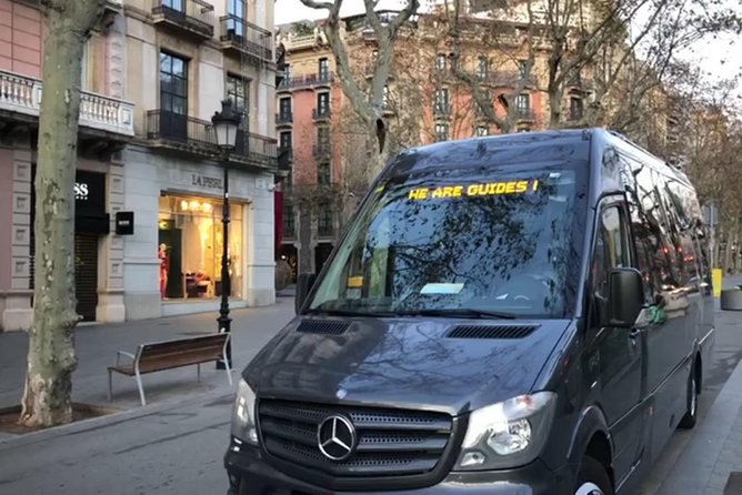 Private Transfer From Barcelona City to Harbor up to 15 People - Key Points