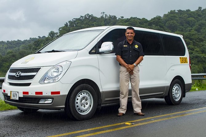 Private Transfer From La Fortuna to Manuel Antonio From 1 to 6 Passengers - Key Points