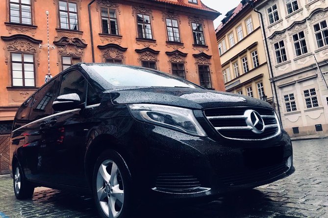 Private Transfer From Passau to Prague by Luxury Car - Key Points