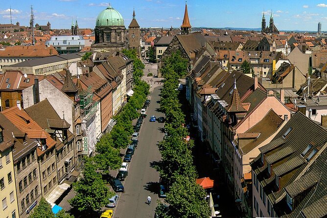 Private Transfer From Prague to Nuremberg - Key Points