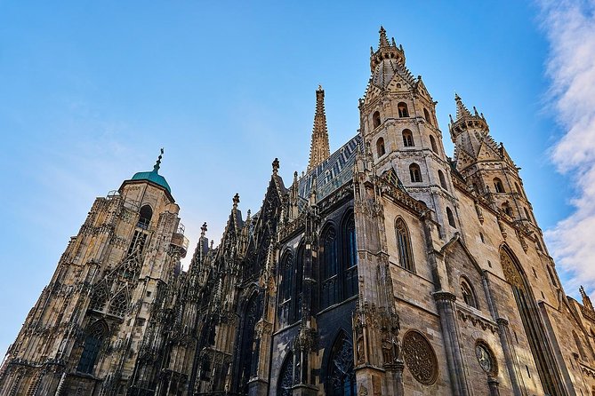 Private Transfer From Prague to Vienna With 1 Hour Stop in Kutna Hora - Key Points