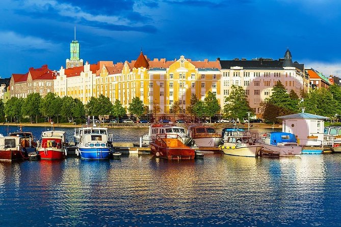 Private Transfer: Helsinki City to Cruise Port in Luxury Van
