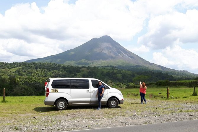 Private Transfer To/From Liberia Airport to La Fortuna Area (Arenal Volcano) - Key Points