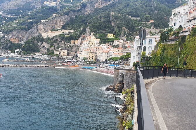 Private Transfers Naples Airport to Amalfi - Key Points