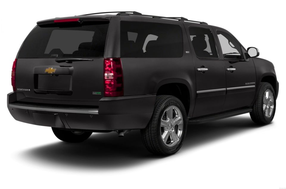 private van chauffeur service in acapulco *Private Van Chauffeur Service in Acapulco.