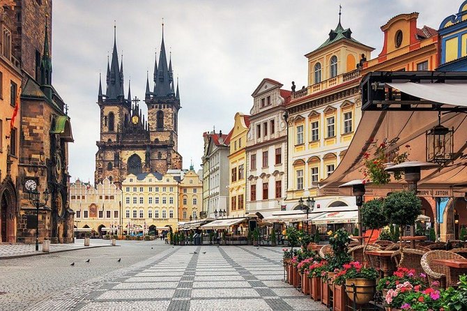 Private Walking Tour and Boat Cruise Best of Prague - Key Points