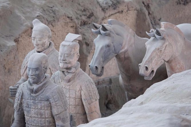 Private Xian Highlight Tour: 6 Hours Terracotta Warriors and Local Snack - Tour Overview