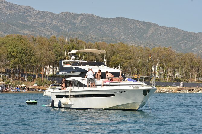 Private Yacht Sailing Along the Marbella Coast - Key Points