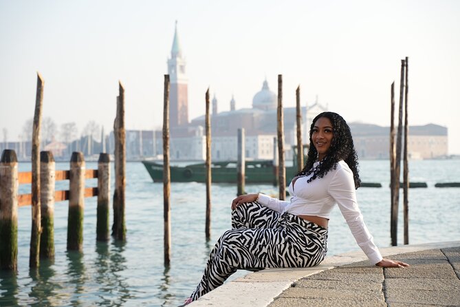 Professional Photoshoot in Venice - Key Points