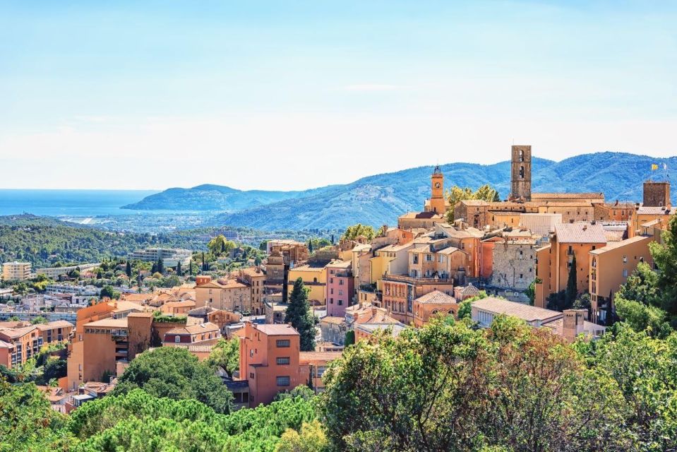 Provence & Its Medieval Villages Full Day Sightseeing Tour - Perfume Production in Grasse