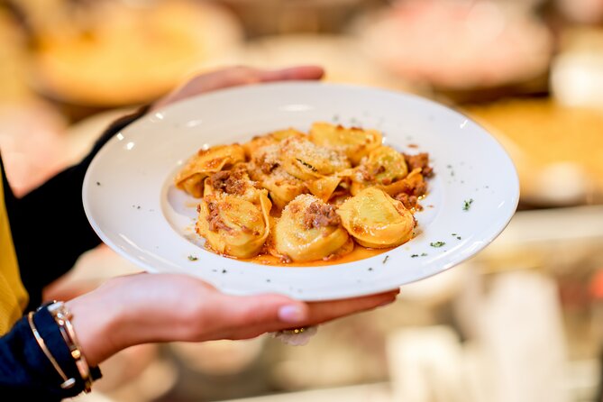 Ragù and Pasta Fresca Home Cooking Class in Bologna - Key Points