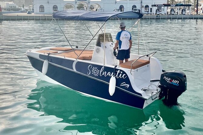 Rental of New Motor Catamaran Without License in Malaga - Key Points