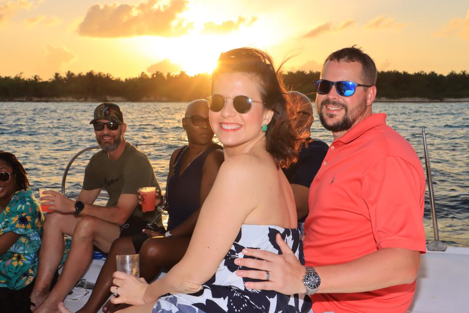 Riviera Maya: Sunset Cruise With Beach Dinner and Open Bar - Key Points