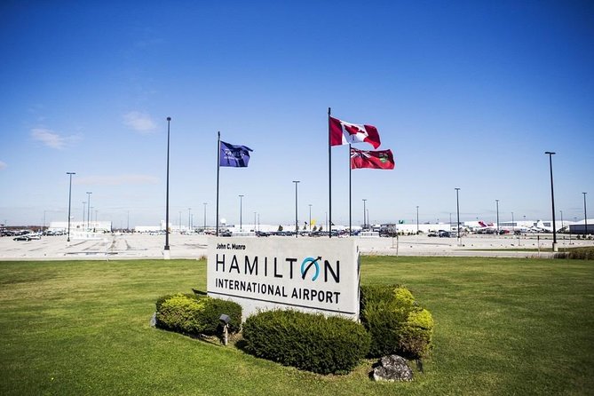 Round-Trip: Transfer Between Hamilton (YHM) Airport and Niagara Falls Canada - Key Points