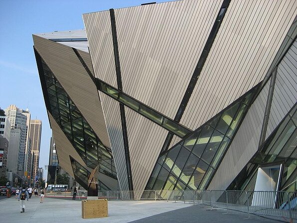 Royal Ontario Museum Admission - Key Points
