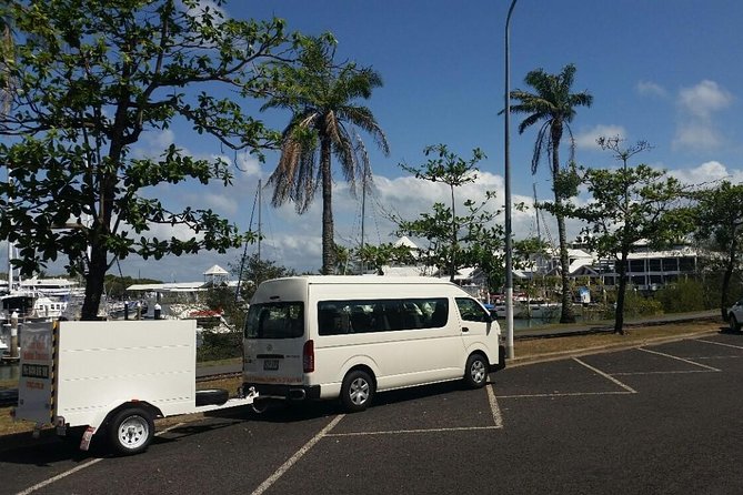 Safe Private Transfer From Port Douglas to Cairns for up to 13 People