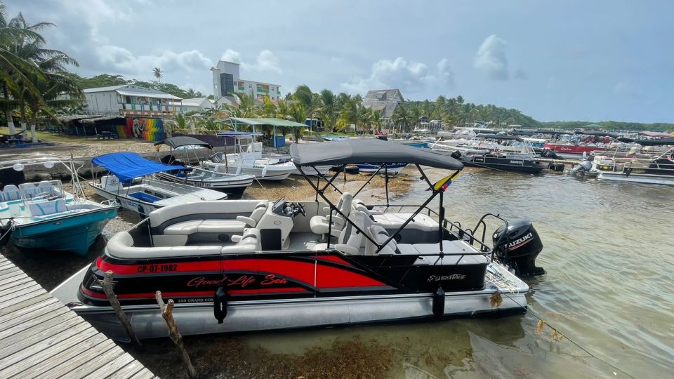 San Andrés: Island Pontoon Boat Tour - Key Points