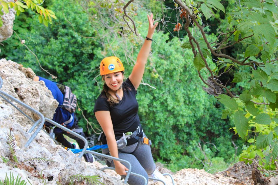 Santiago, Nuevo León: IBO via Ferrata at Cola De Caballo - Key Points