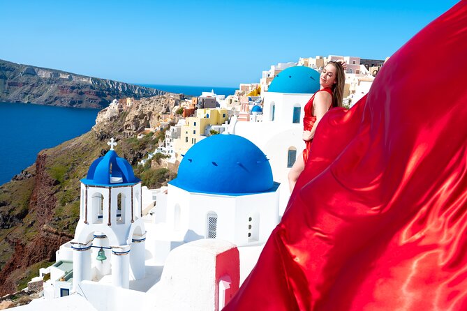 Santorini Flying Dress Photoshoot for 4 Guests - Key Points