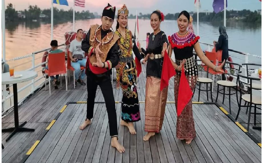 Sarawak Sunset River Cruise Tour - Key Points